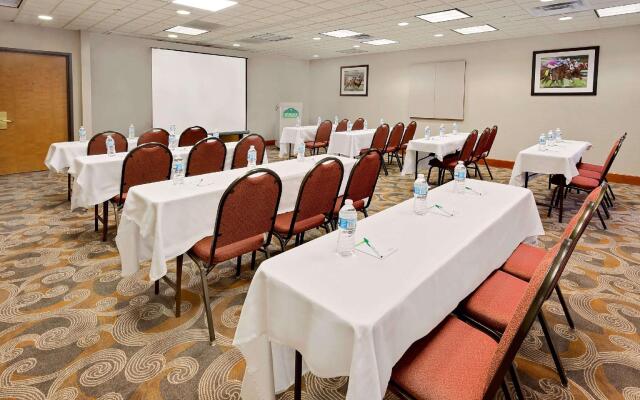 Comfort Inn & Suites Arlington Heights