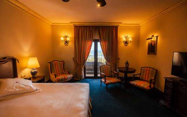 Europe Villa Cortes
