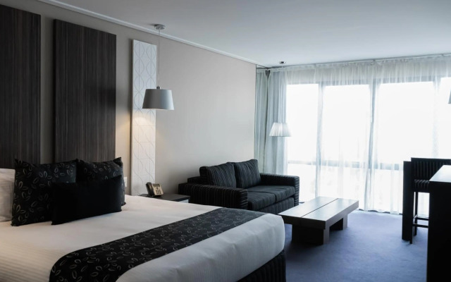 Quality Hotel Taylors Lakes