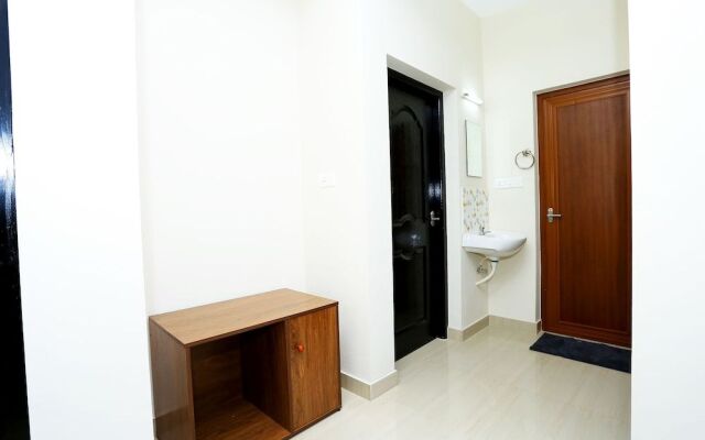 OYO Home 26970 Vibrant 2BHK