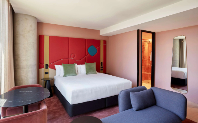 Quincy Hotel Melbourne