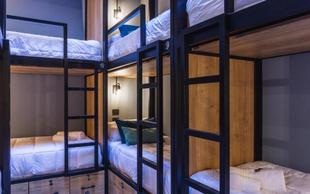 Faz Hostel