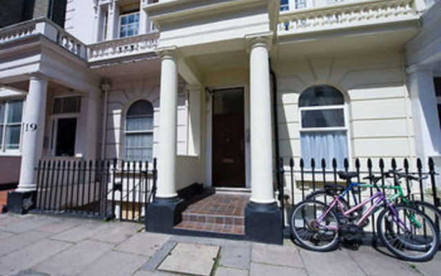 Victoria Apartments