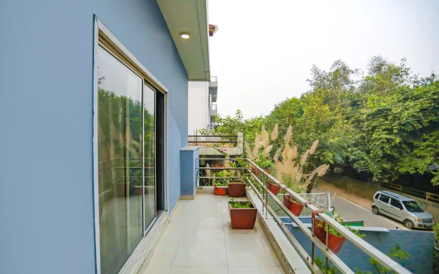 FabHotel F9 Noida Sector 51