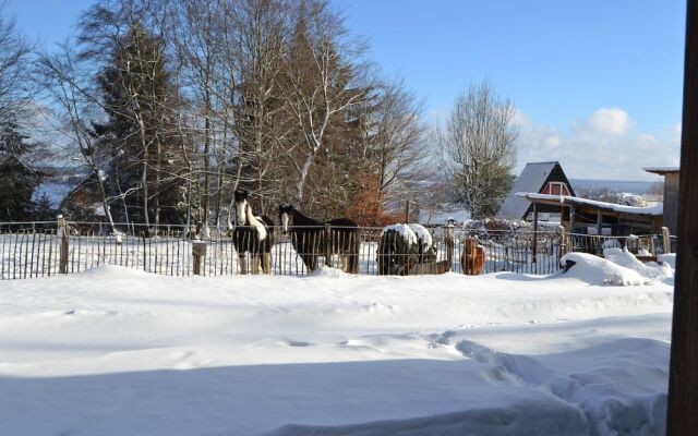 Ferien Bei Freunden Im Holzhaus