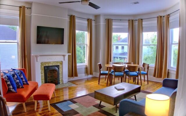 Beautiful Brick 2 Bedroom Home