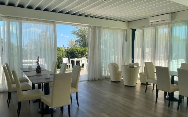 Hotel Aristeo Rimini S.R.L