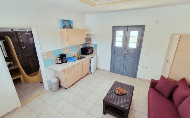 Leon Lux Apartments
