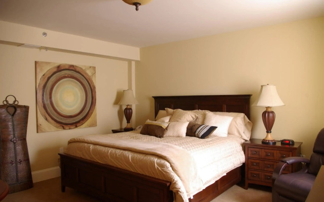 Grant Hall Hotel