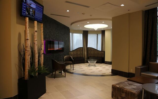 Sarkar Suites - 330 Burnhamthorpe Road