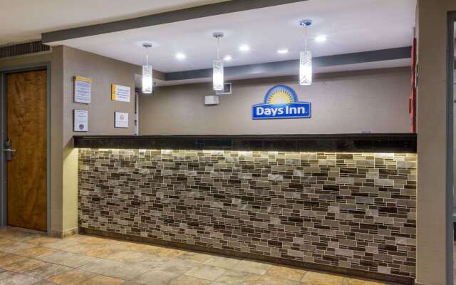 Days Inn by Wyndham Florence Cincinnati Area