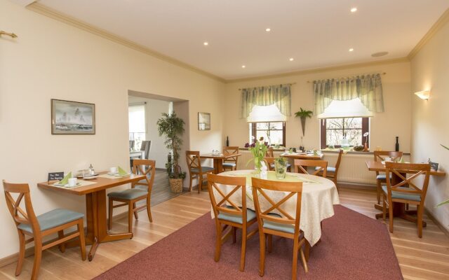 Deichhotel Grube