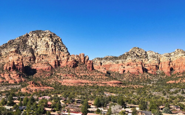 Stunning Sedona Views: Spa, Firepit & Stargazing