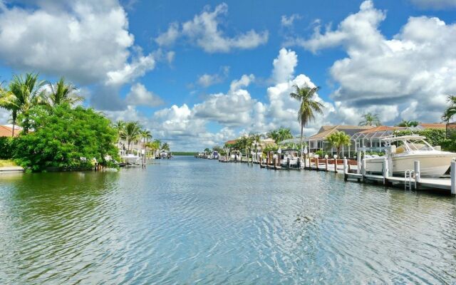 Boaters Paradise With Unmatched Water Views