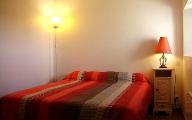 Gîte Vairé, 4 pièces, 6 personnes - FR-1-426-411