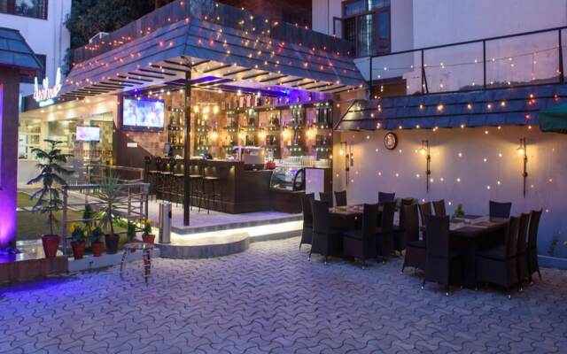 Hotel Ghar