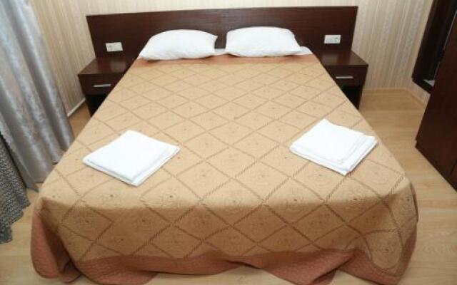 Guest house on Telmana 39