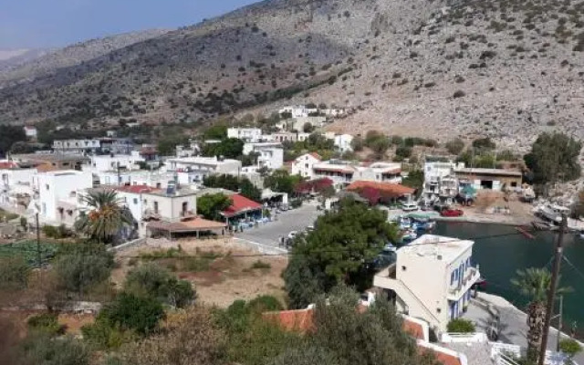 Pension Manolis