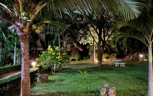Ban Chom Samed Resort