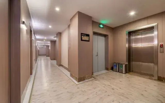 Palm Bay Hotel (Suzhou East Ring Road Subway Station)