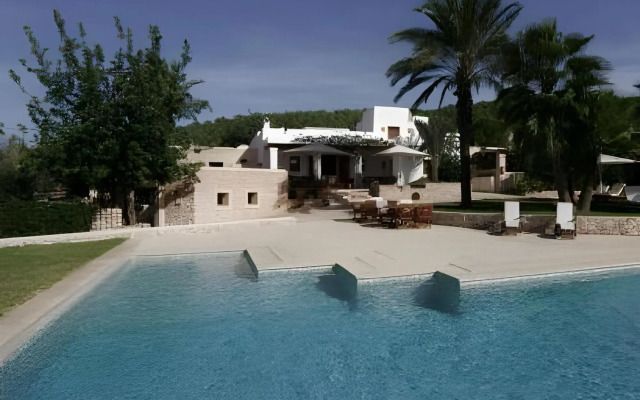 Can Lluc Boutique Hotel & Luxury Villas