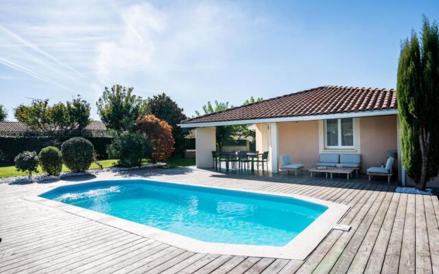 Frenchyhomes☆villapiscine☆8pers☆centrebassin