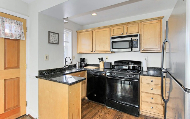 Beautiful 3br/2ba Colonial House | CozySuites