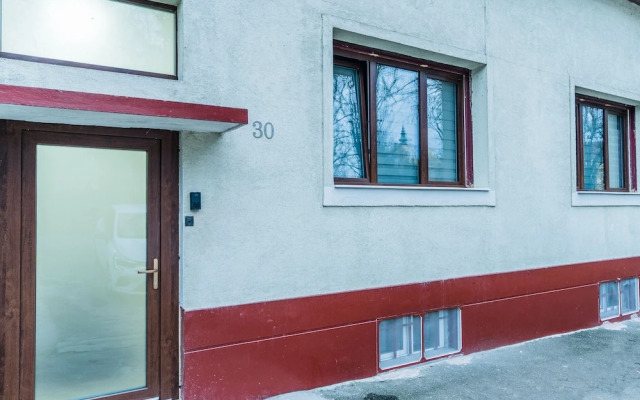 Sandor Apartment