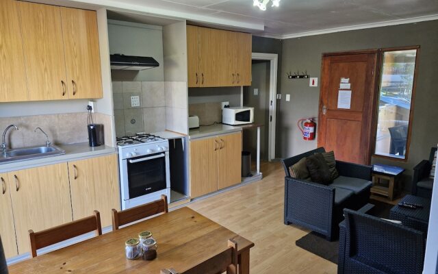 Ibis Place Guest House