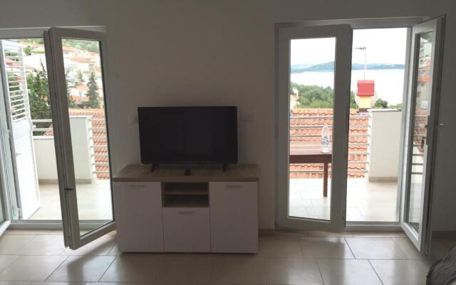 House with Sea View