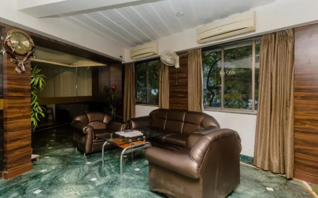 Hotel Sai Plaza By OYO Rooms