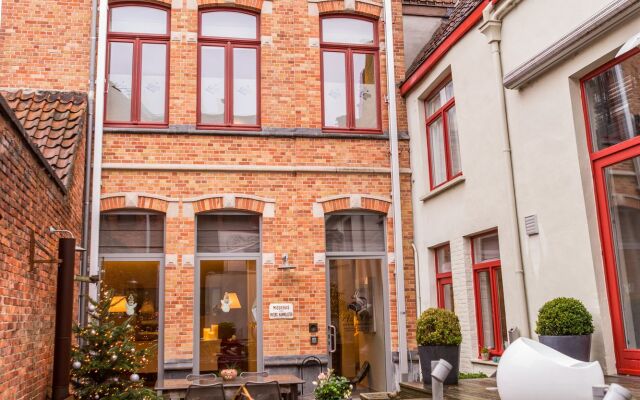 hotelImage