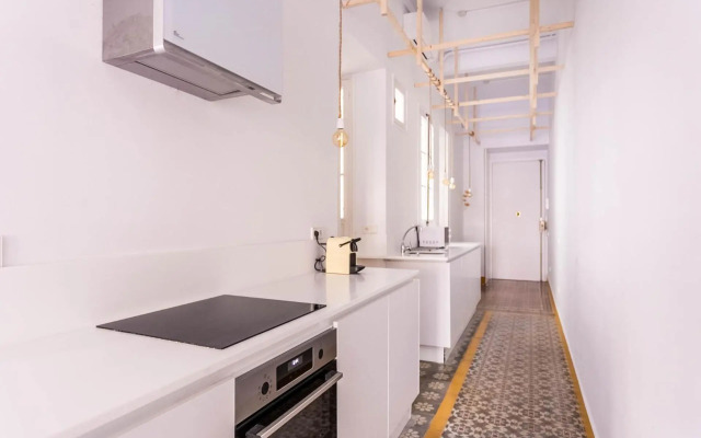 Pop Art , Sunny Apartment near Santa Cruz