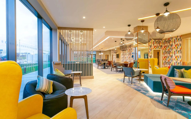 Hampton by Hilton Blackburn