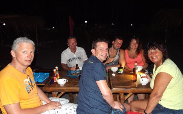 Gustav's Place Silver Beach Dive Resort