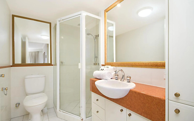 ULTIQA Burleigh Mediterranean Resort