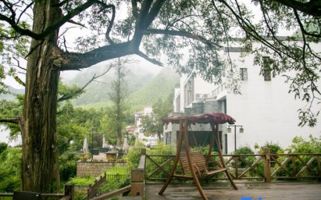 Heart Hotel