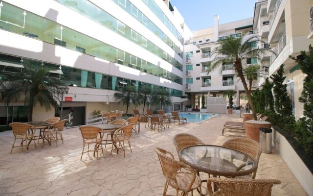 Aluguel Apartamento 1 quarto Summer Beach Piscina Bombas/SC 508