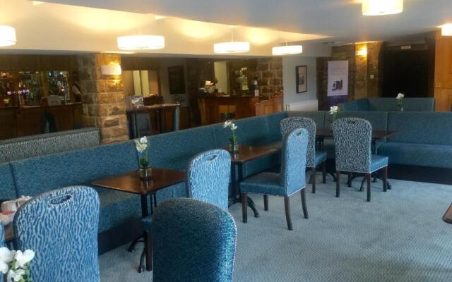 Waterton Park Hotel