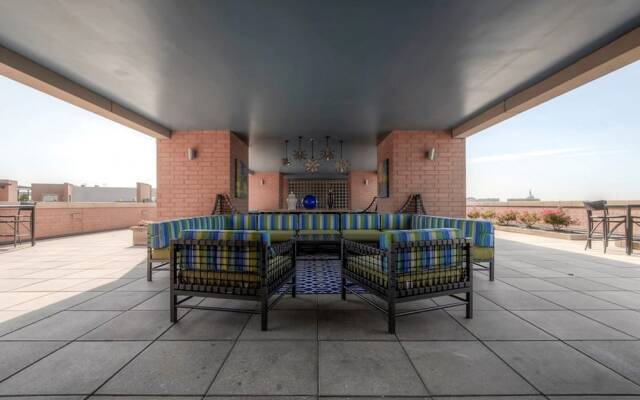 Bluebird Suites at Mt. Vernon Triangle