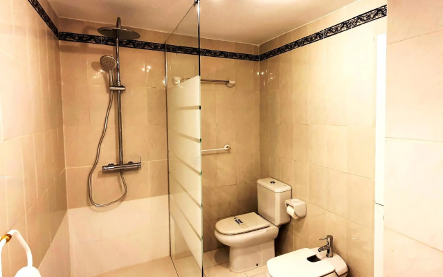 Skol 216 1Bedroom Duplex First Line Beach