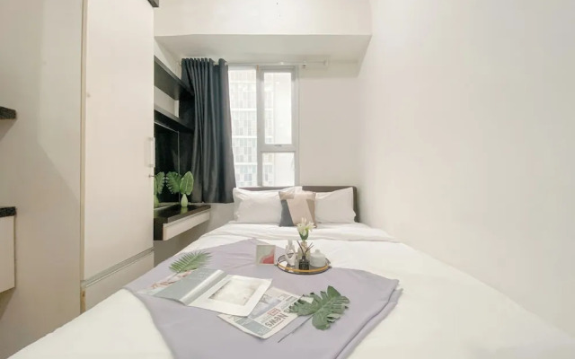Stategic Studio Apartment at Menteng Square