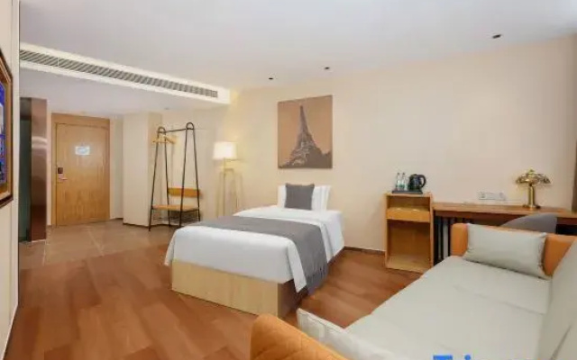 Shihezi Kyushu Jincheng Hotel