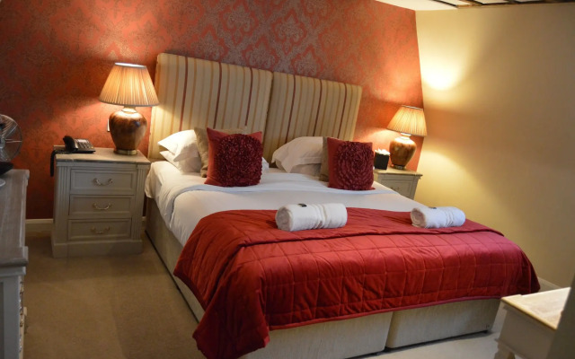 Le Bouchon Brasserie & Hotel