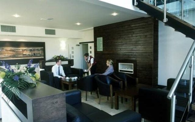 Ashbourne House Hotel