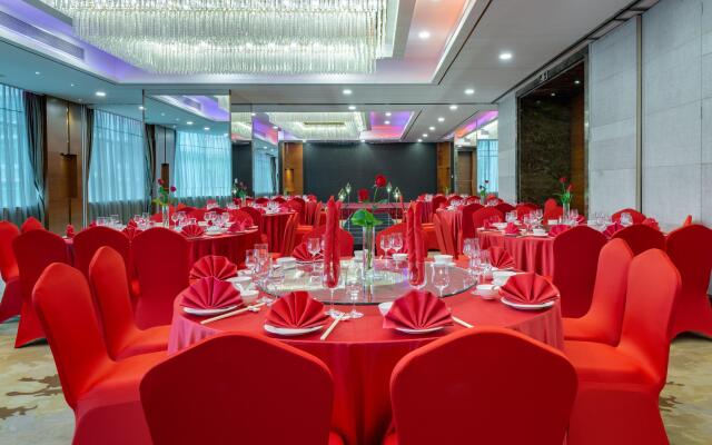 Holiday Inn Shenzhen Donghua, an IHG Hotel