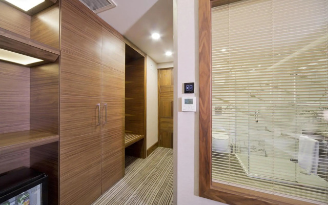 Artur Hotel