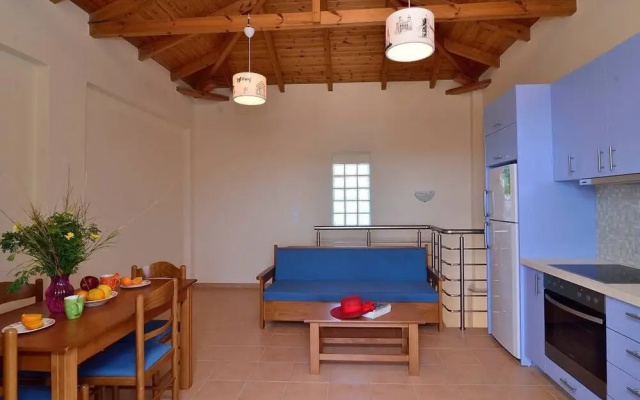 Areti Stone house/amazing view/1km to the beach