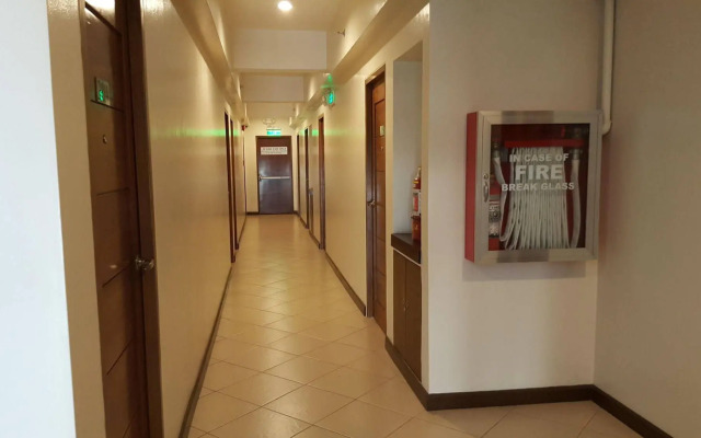 Governor Forbes Inn - Manila City Center