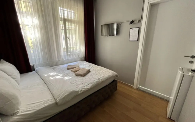 Pembe Hotel